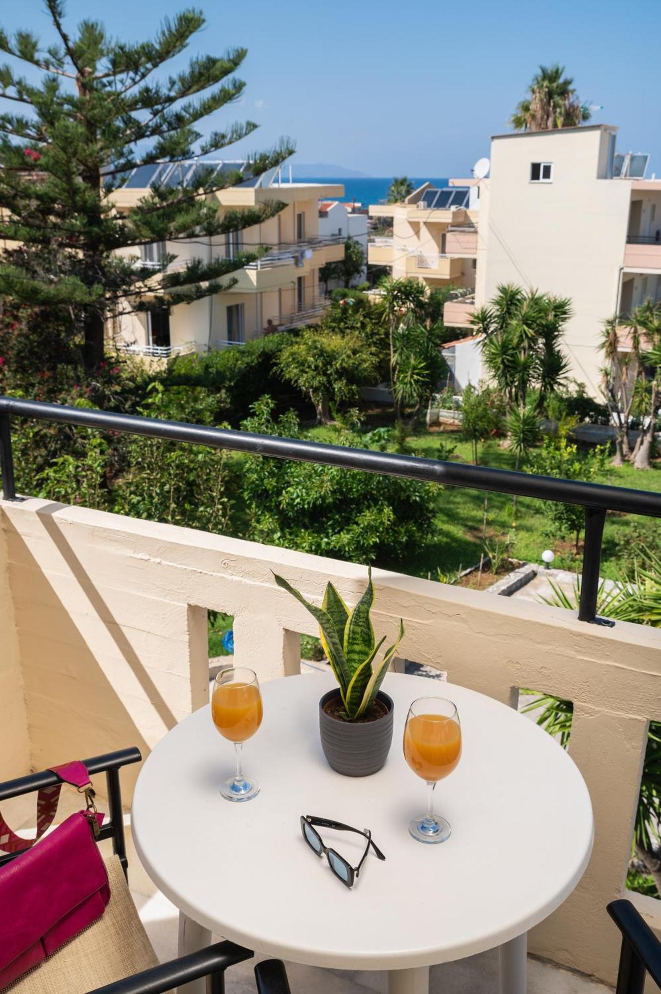 Agia Marina Evdokia Αpartments & Dimitra Village المظهر الخارجي الصورة