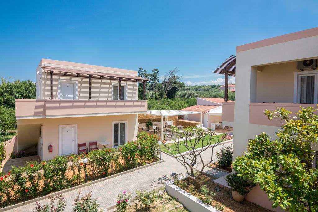Agia Marina Evdokia Αpartments & Dimitra Village المظهر الخارجي الصورة